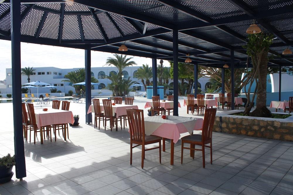 Le Grand Hotels Des Thermes Mezraia Exterior foto